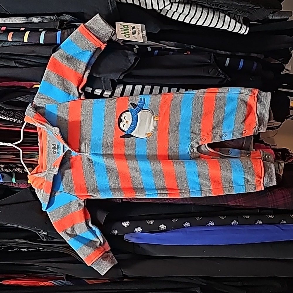 Adorable Infants fleece jumper